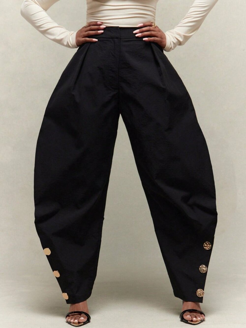 Black Casual Women's High Waist Pleated Barrel Leg Button Trim Pants